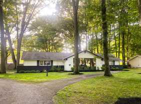 5798 Dorrwood Dr - Photo 1 of 1