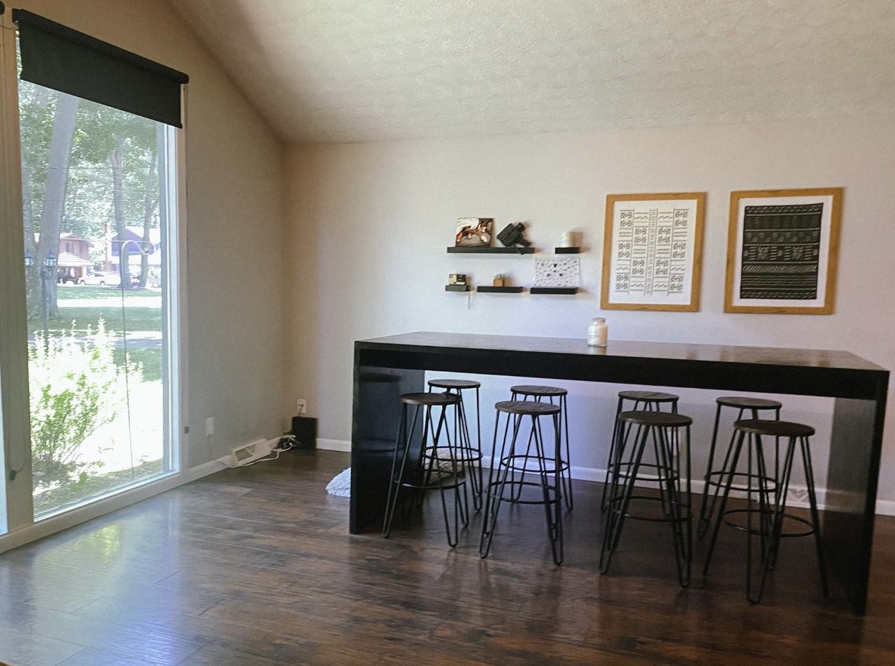 5798 Dorrwood Dr - Photo 2 of 12