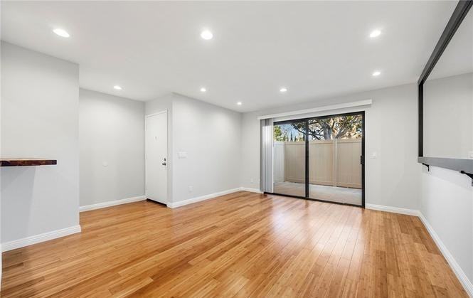 215 Wichita Ave - Photo 2 of 6