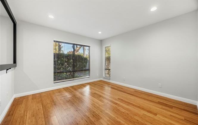 215 Wichita Ave - Photo 3 of 6