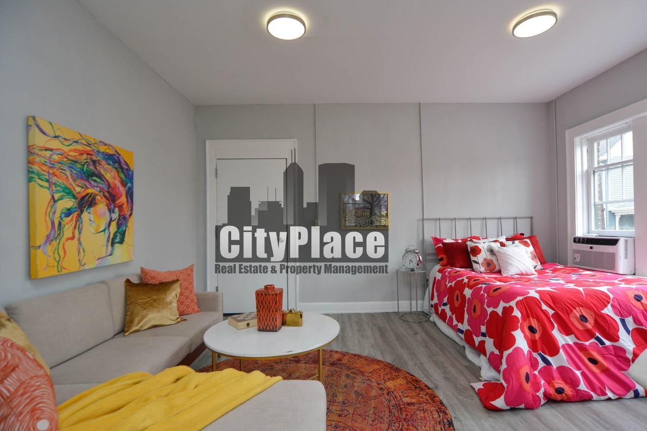5345 E Washington St #12 - Photo 7 of 19