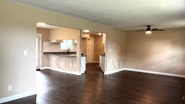 4332 Lundy Ln - Photo 3 of 32