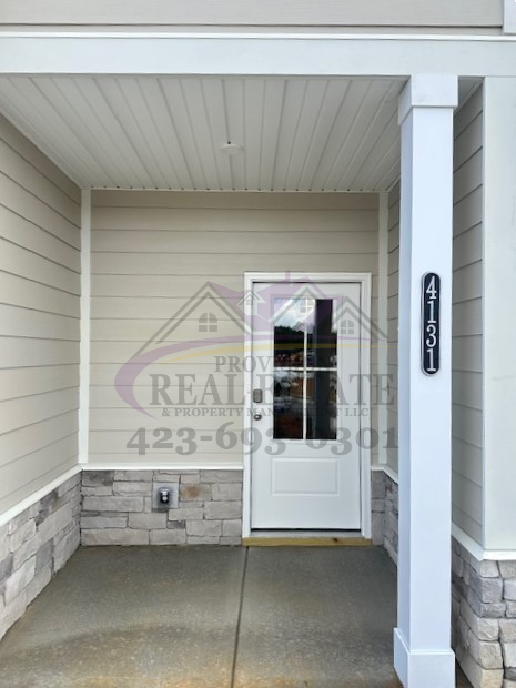 4131 Belcourt Dr Ne - Photo 2 of 28