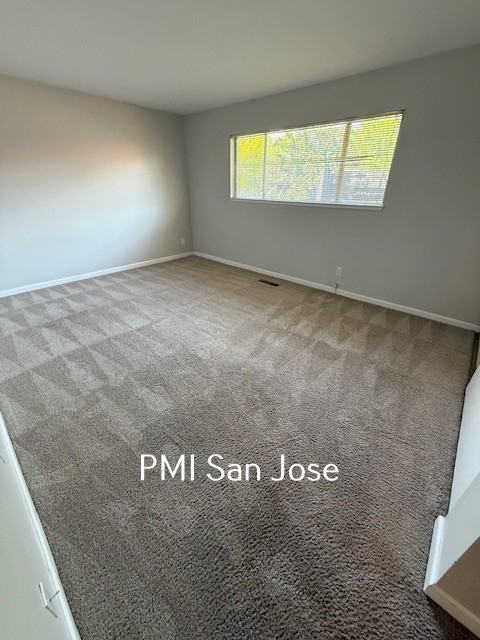 4434 Wessex Dr - Photo 3 of 12