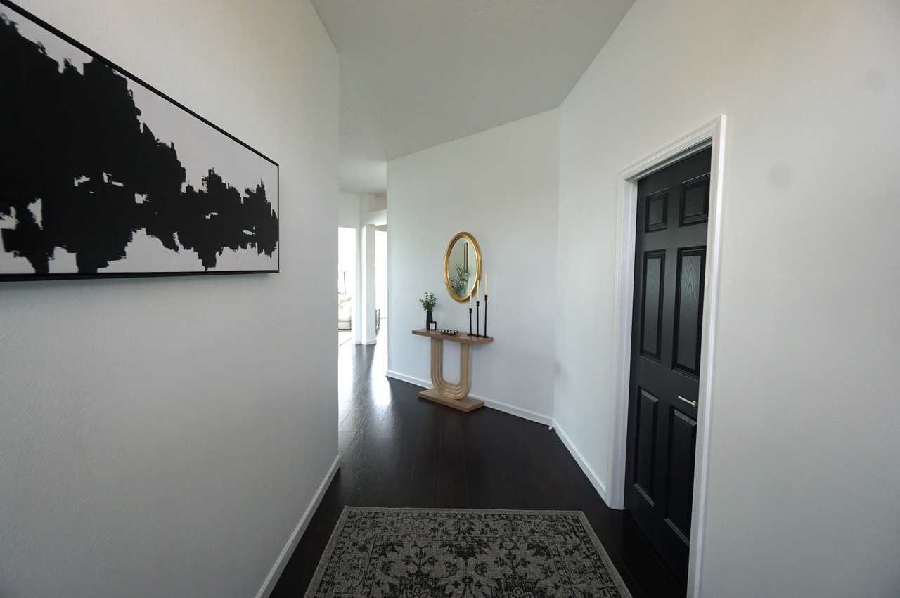 13418 Iola Dr - Photo 2 of 40