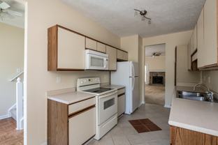 4028 Elm St - Photo 1 of 1