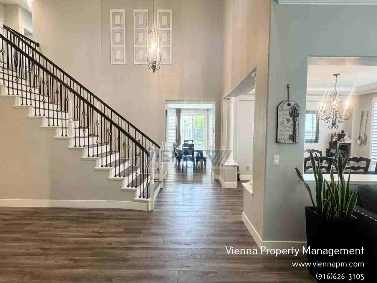 2169 Mount Errigal Ln - Photo 2 of 38