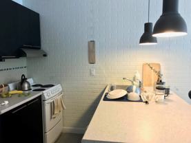 5687 Saint Hubert - Photo 1 of 1