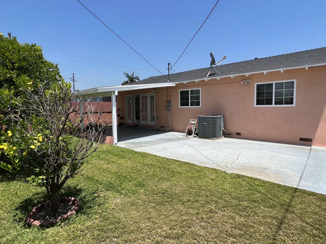 5145 N Cranley Ave - Photo 3 of 17