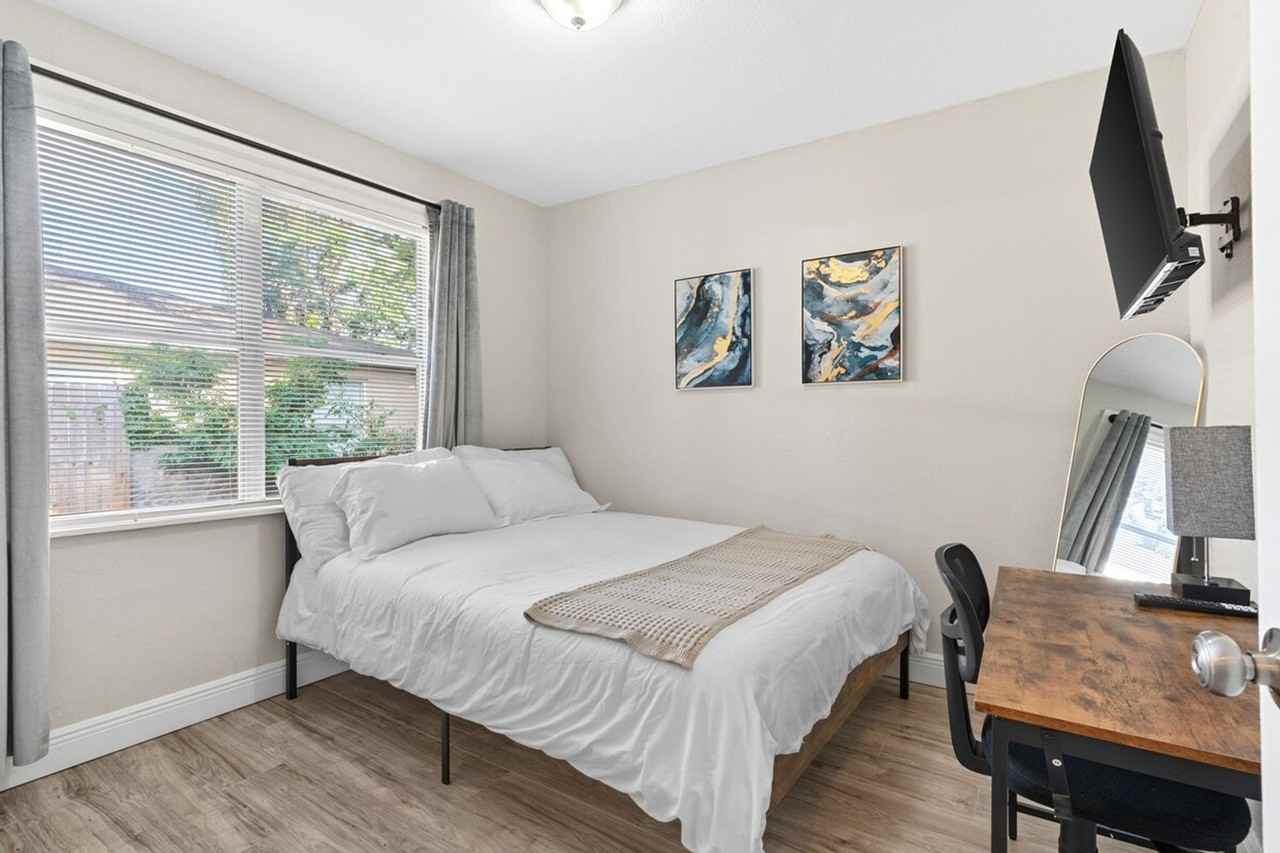 3602 E Chelsea St #1244344P - Photo 6 of 22