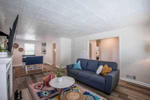 featured image of 237 North Center Street