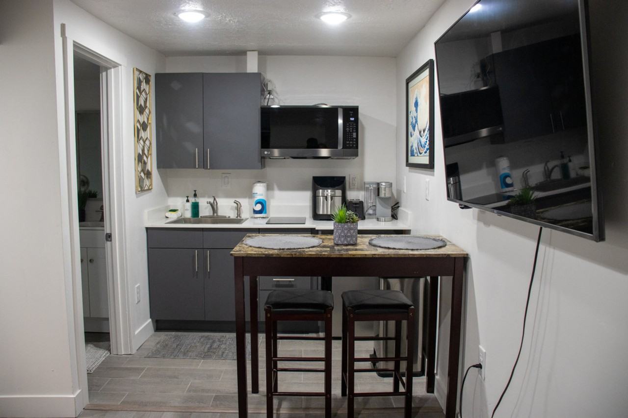 1219 W 500 S #1249839P - Photo 4 of 16