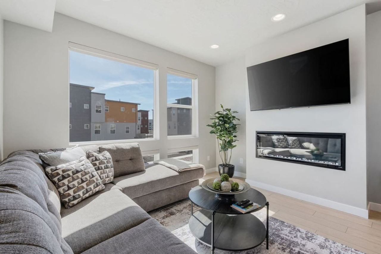 6831 Silver Creek Dr #1249880P - Photo 2 of 49