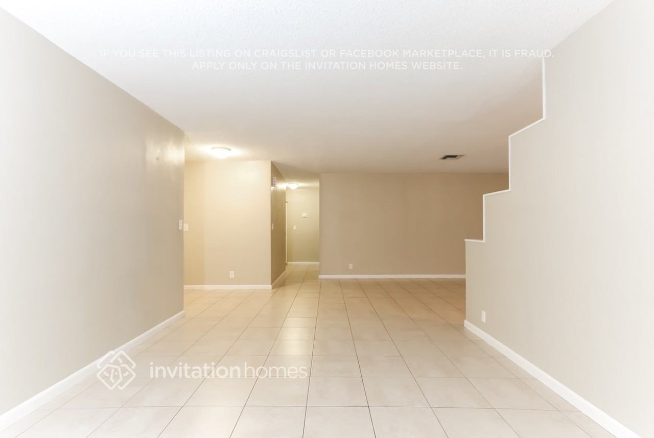 8500 Nw 18th Pl - Photo 4 of 17