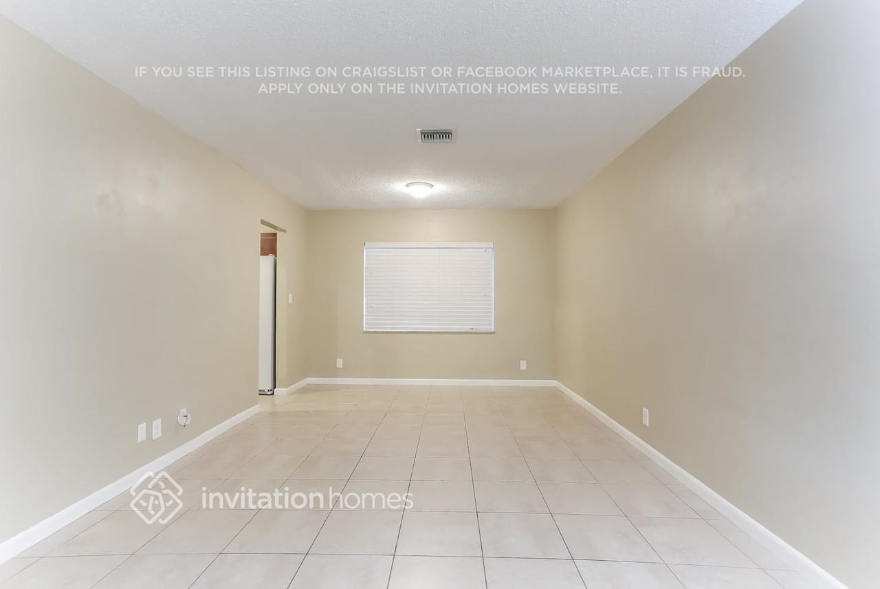 8500 Nw 18th Pl - Photo 6 of 17