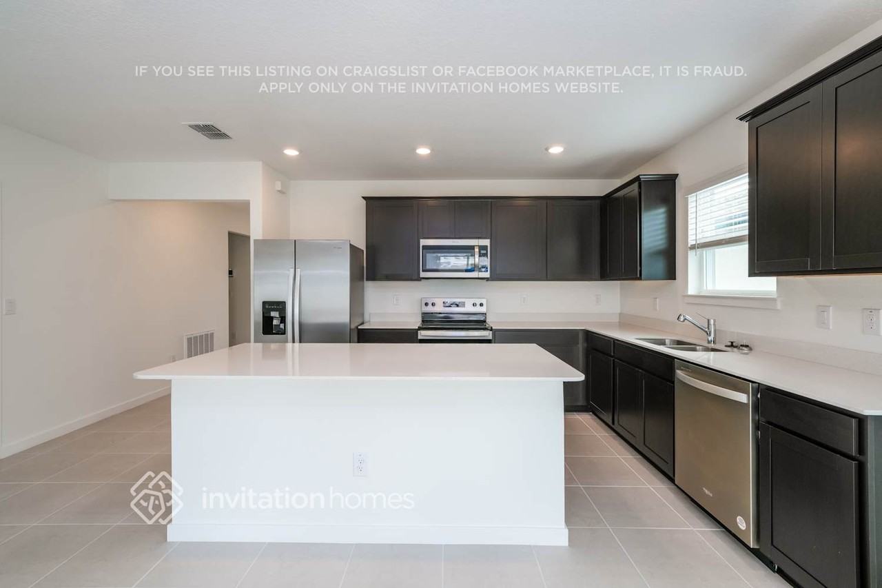 4126 Obsidian Dr - Photo 7 of 18