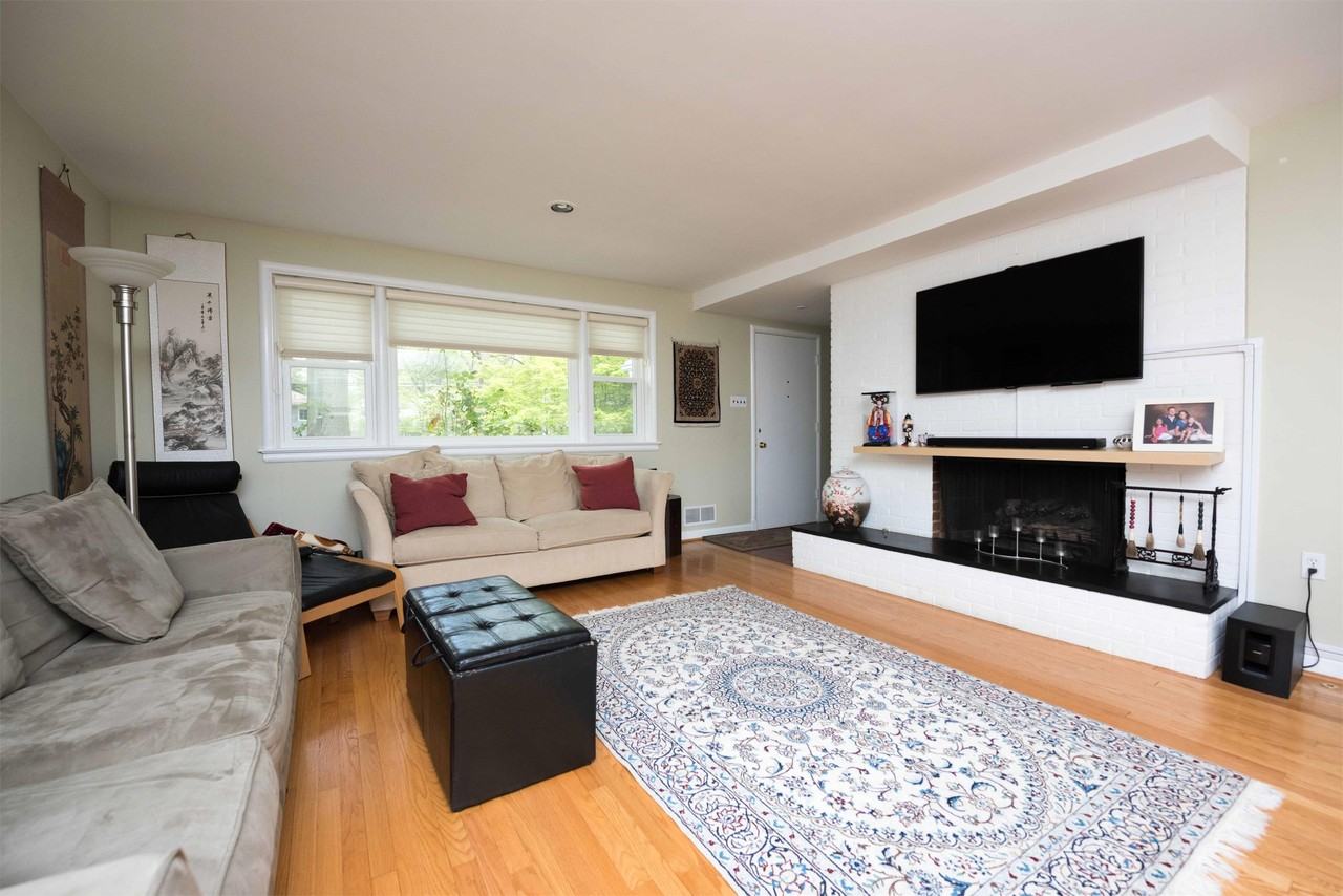 6789 Little Falls Rd - Photo 6 of 44