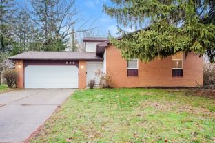 999 Matterhorn Drive - Photo 1 of 1