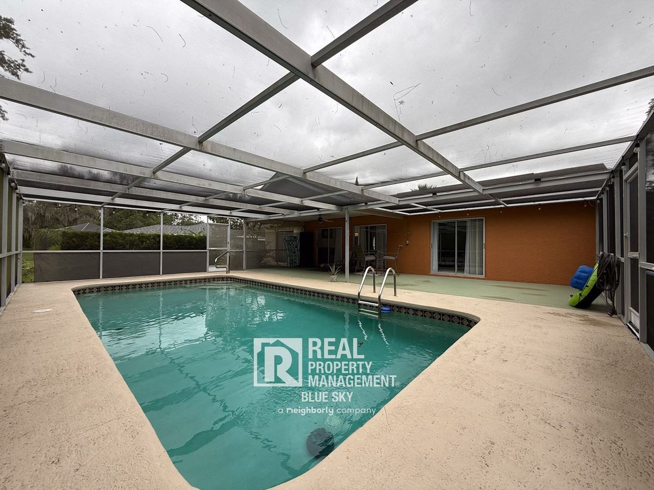 9006 Lismore Ct - Photo 2 of 19