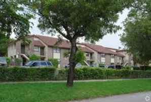 featured image of 11557 Nw 45th St