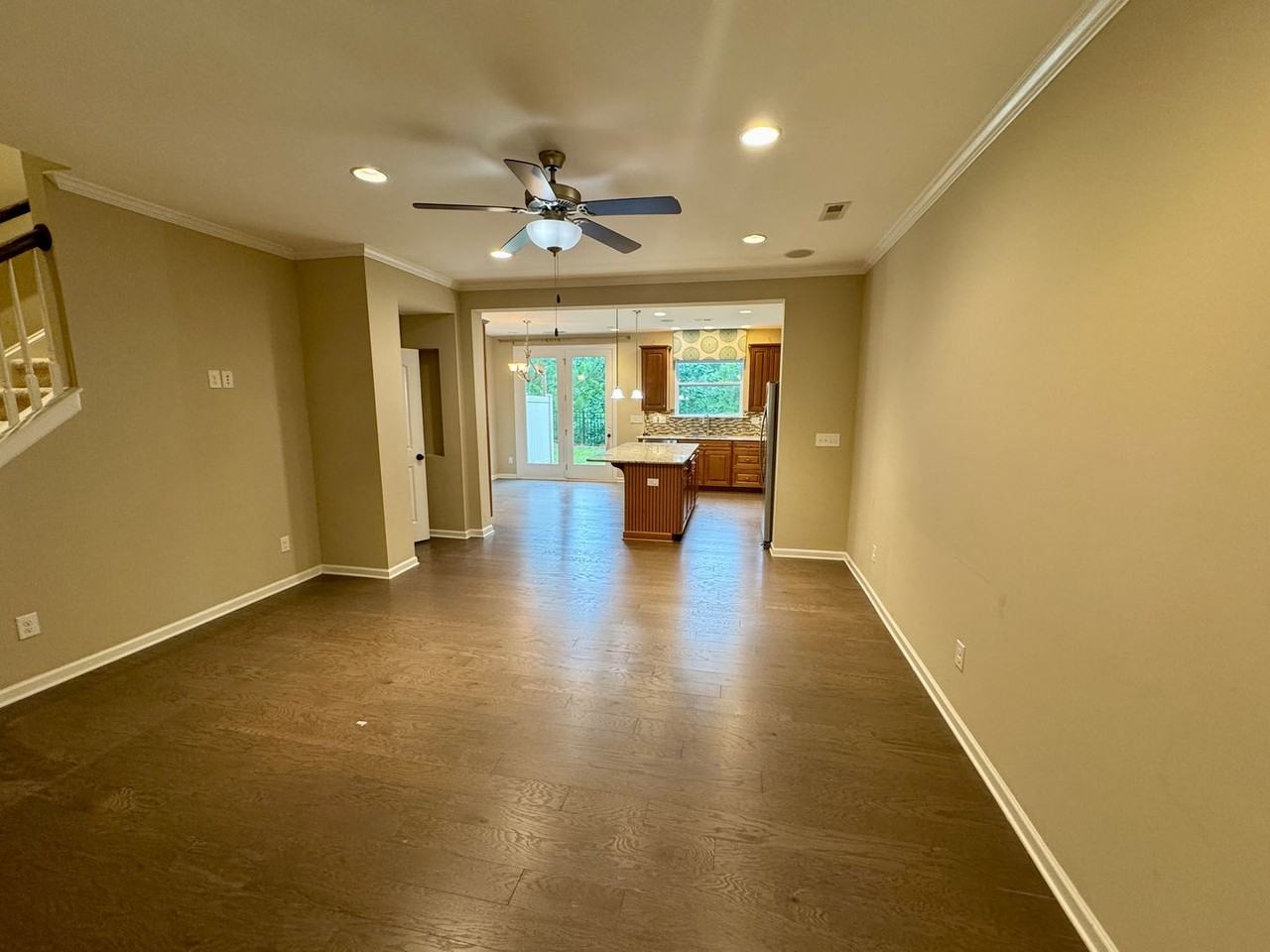 9623 Glenburn Ln - Photo 4 of 29