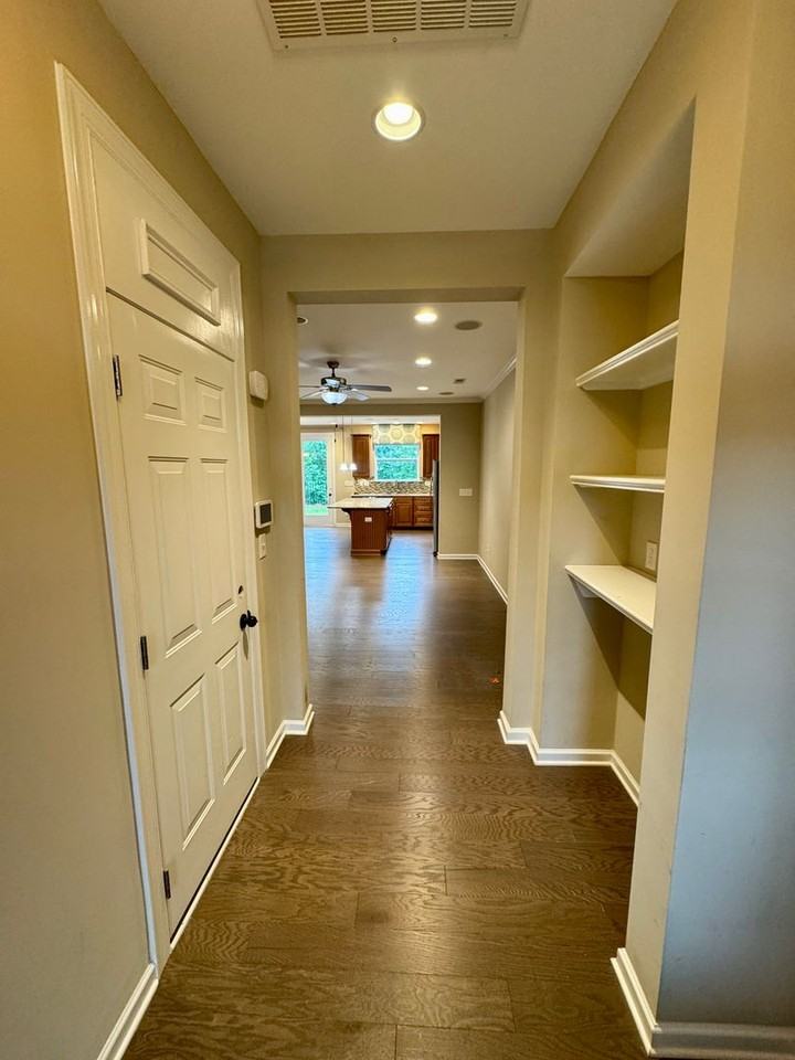 9623 Glenburn Ln - Photo 3 of 29