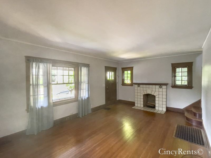 1220 Paxton Ave #NA - Photo 3 of 24