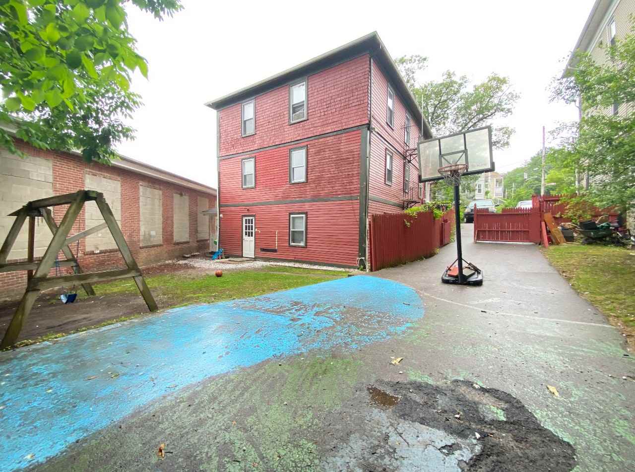 604 Blackstone St #1 - Photo 2 of 14