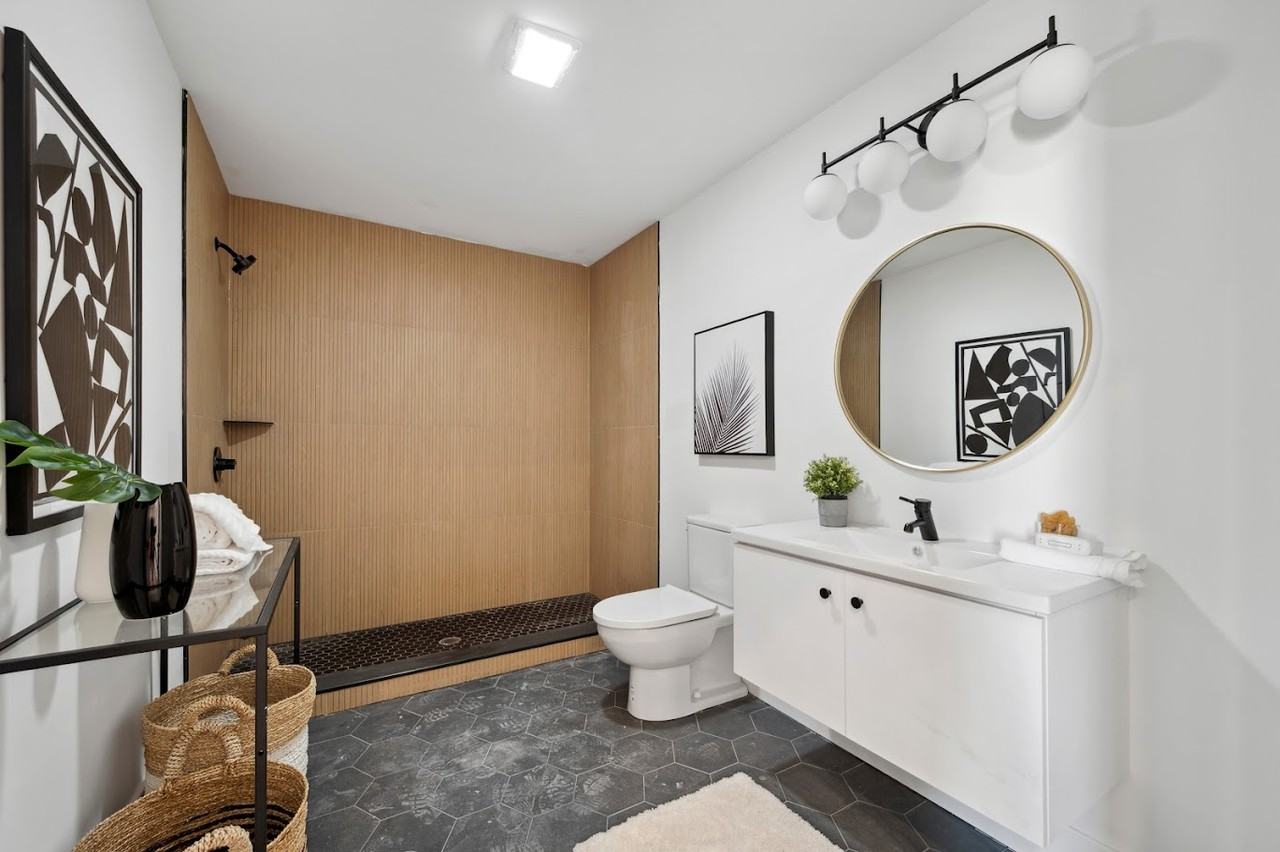 3037 Richmond St #401 - Photo 6 of 14