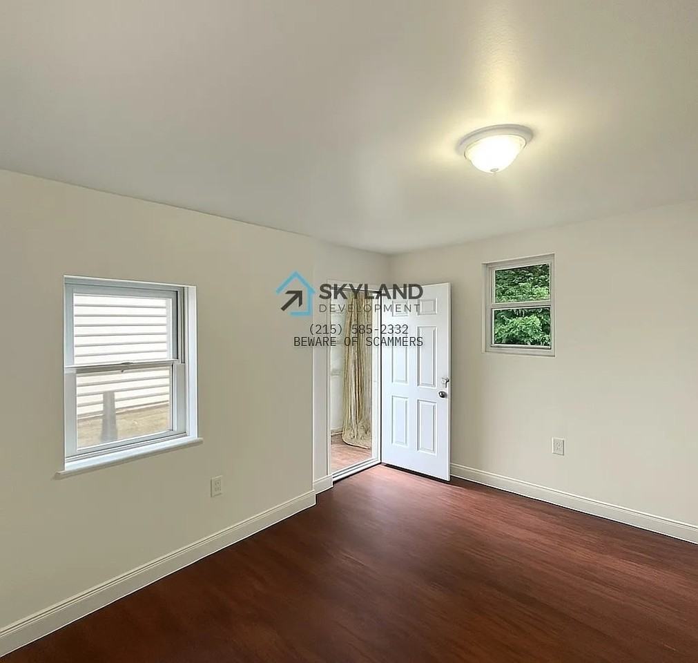 6041 Vine St #1 - Photo 4 of 7