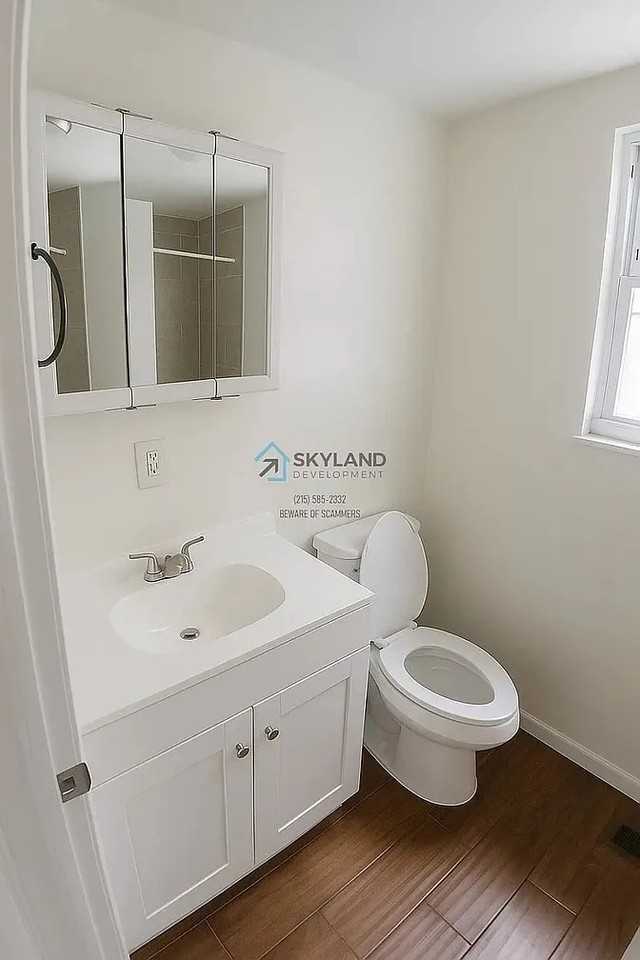 6041 Vine St #1 - Photo 5 of 7