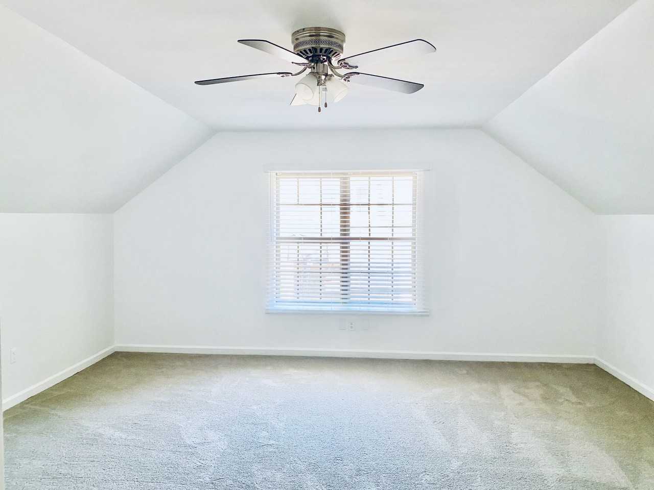 5587 Ashley Sq S #NA - Photo 2 of 19