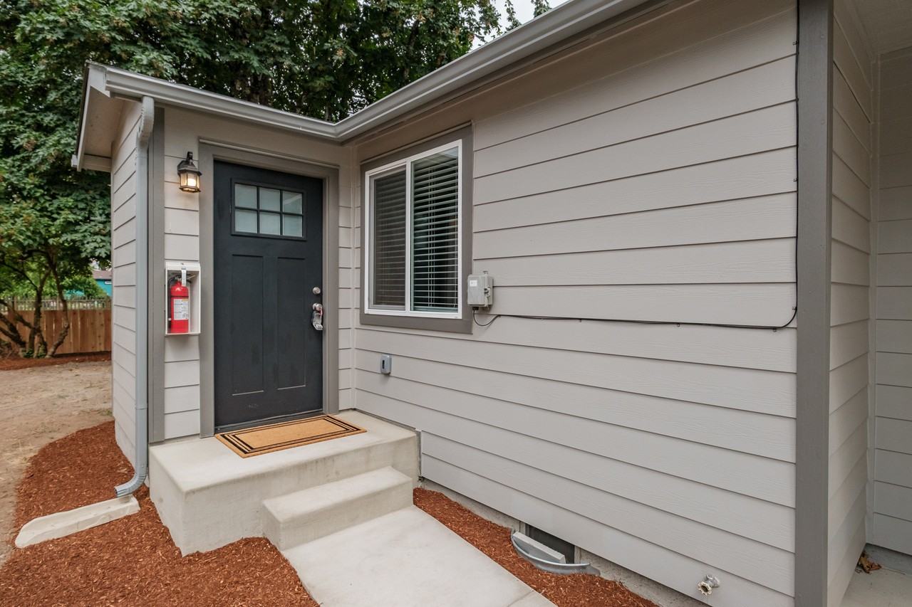 5325 Elgin St Se #NA - Photo 3 of 22