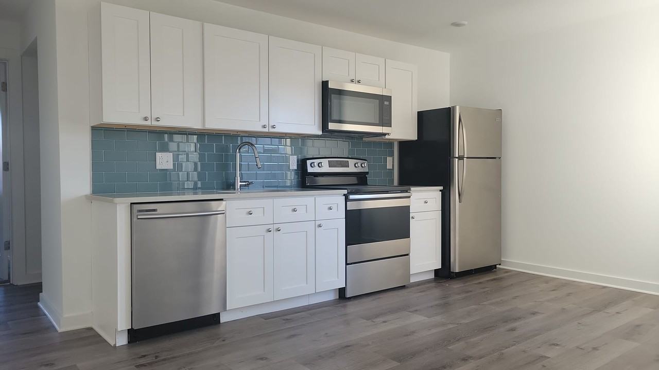 1254 N Carlisle St #22 - Photo 4 of 10