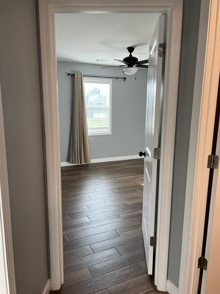 701 Troy Cv #NA - Photo 6 of 24
