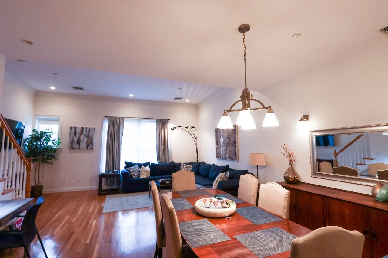 8 Harvard Street - Photo 4 of 6