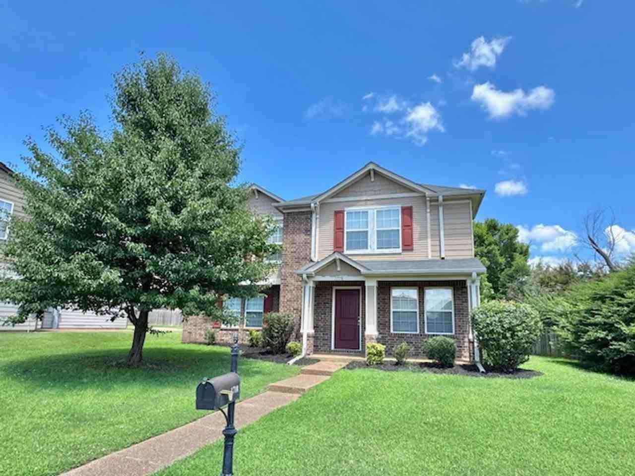 1718 Addison Park Cv - Photo 2 of 15