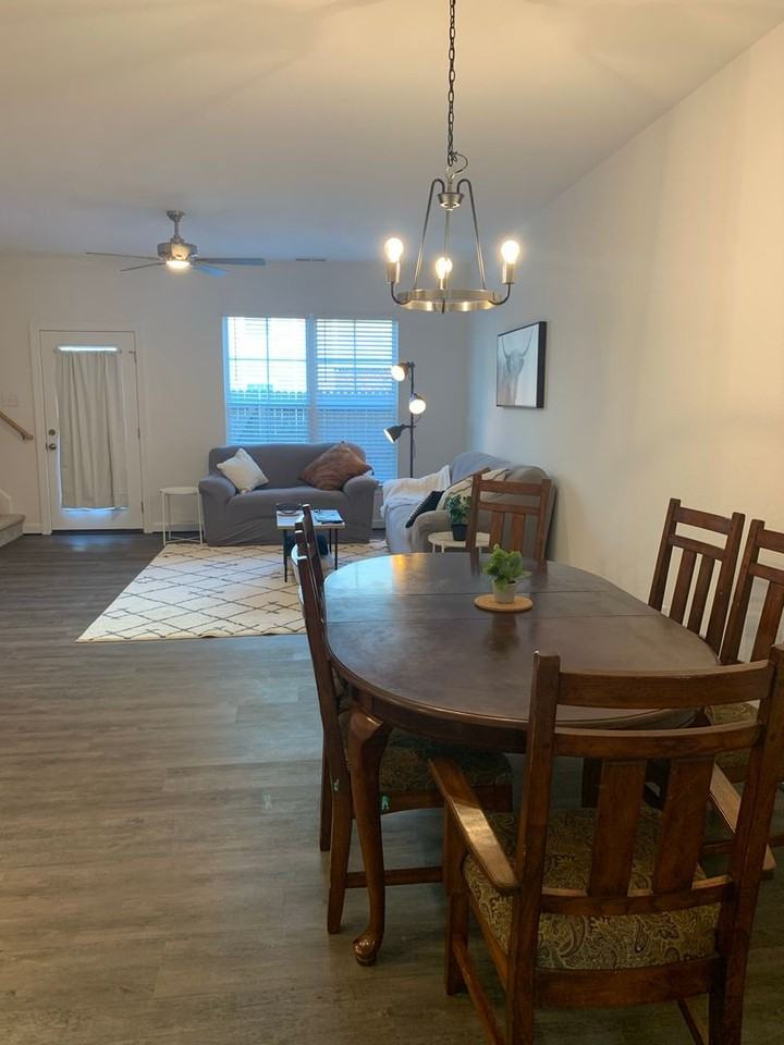 2417 Fieldsway Dr - Photo 5 of 20
