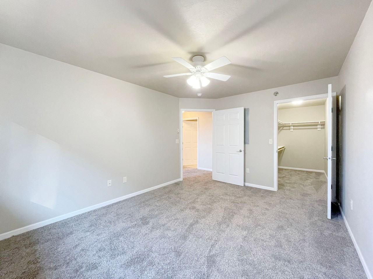 Green Square Apartments - Photo 7 of 10