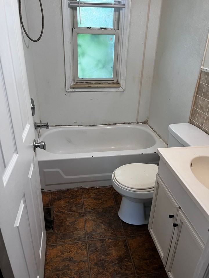 1909 S Christine - Photo 3 of 11