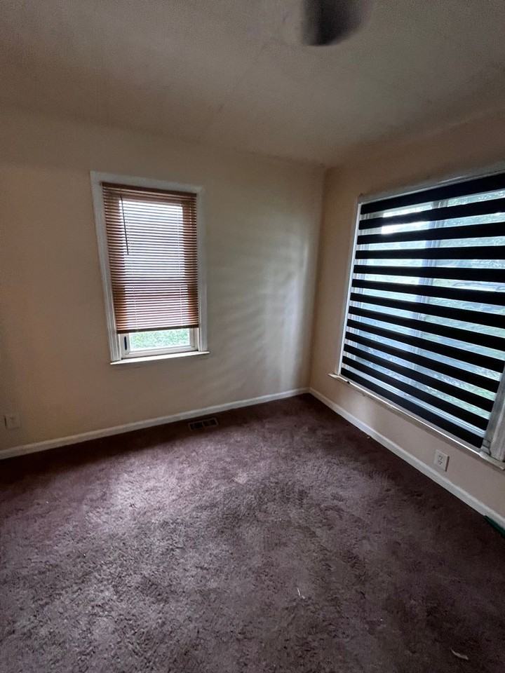 1909 S Christine - Photo 4 of 11