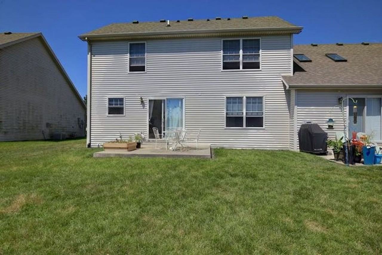 2508 Windward Blvd - Photo 2 of 17