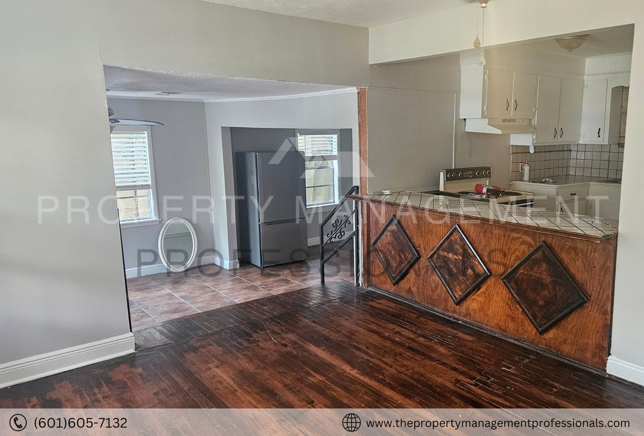 1925 Wingfield Cir - Photo 7 of 28