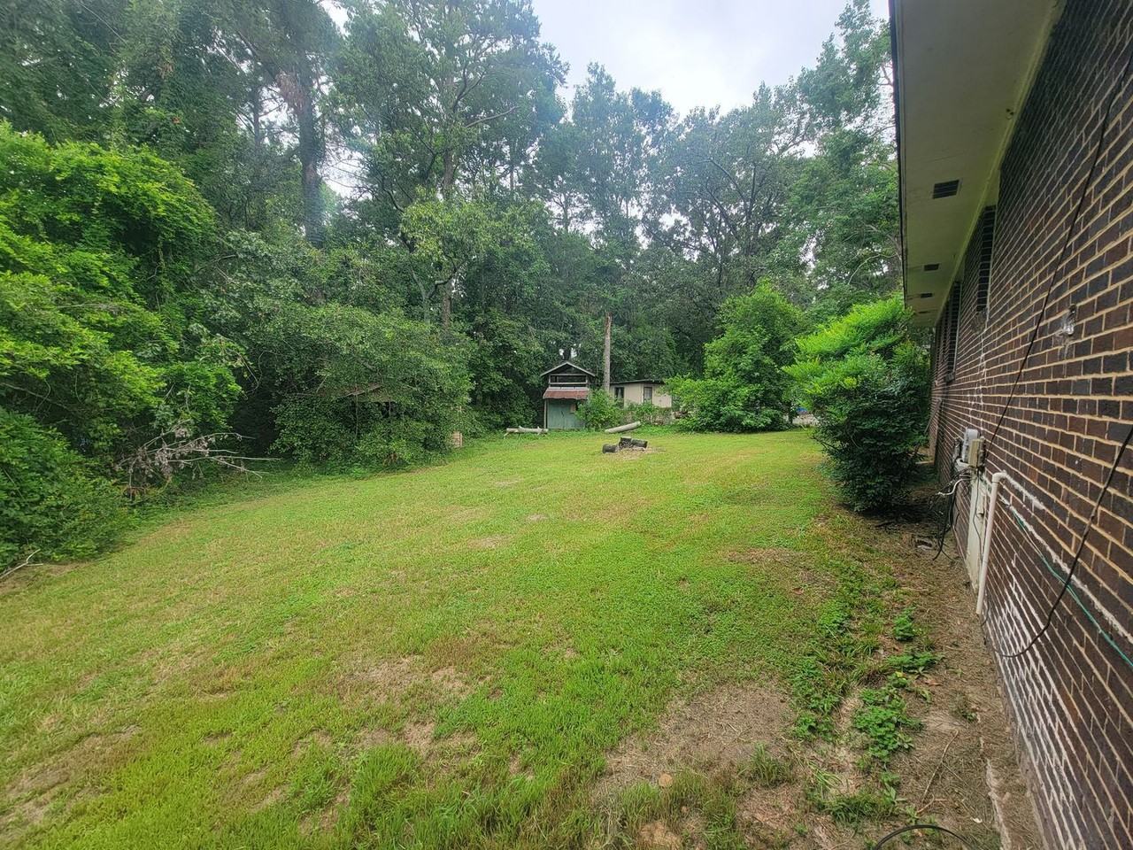 2441 Dickey Rd - Photo 4 of 23