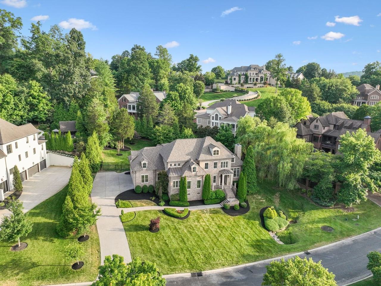 3 Crooked Stick Ln - Photo 3 of 50