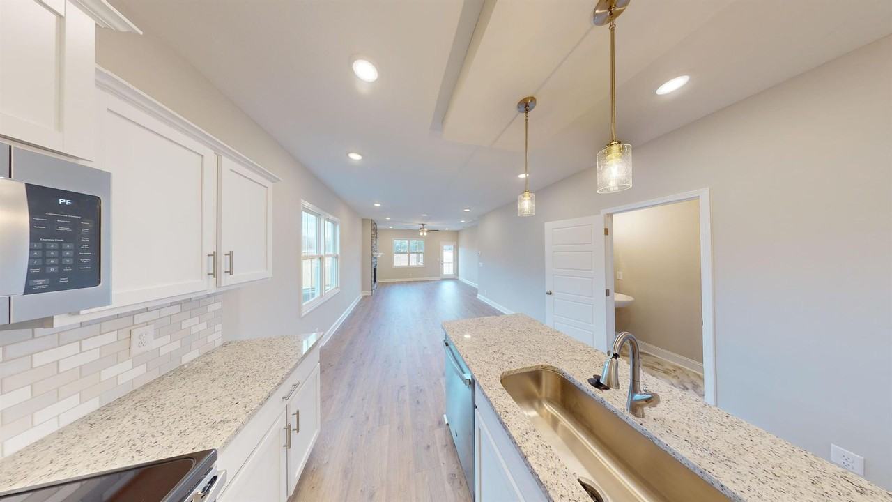 525 Herman Dr - Photo 6 of 18