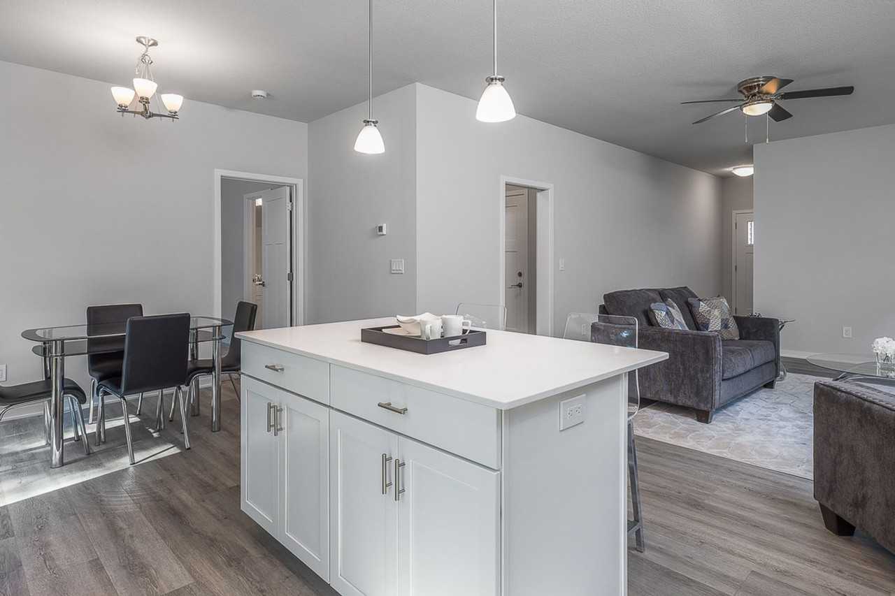 4732 167th St - Photo 2 of 27