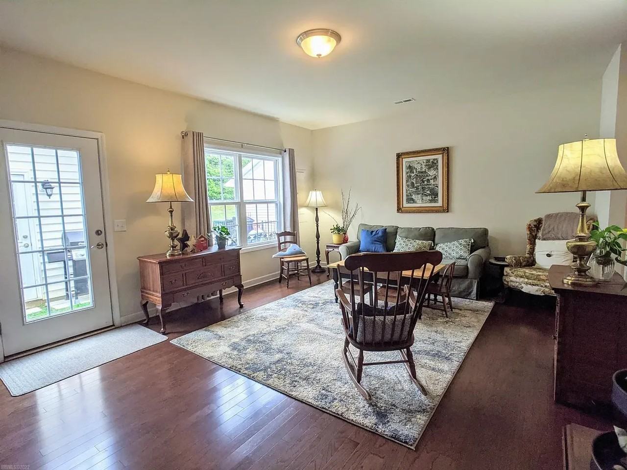 305 Phoenix Blvd Nw - Photo 4 of 23