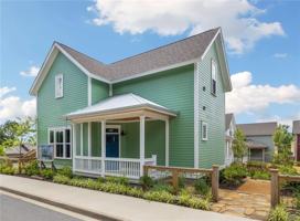 featured image of 283 E 11th St