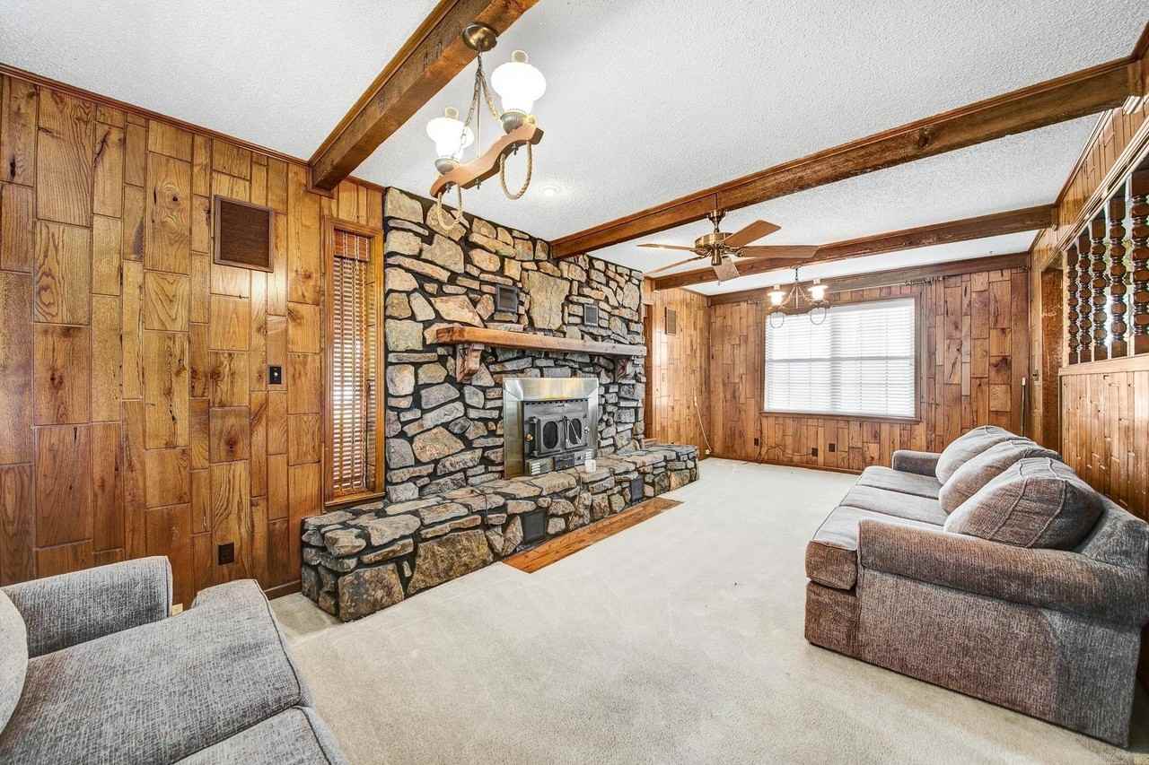 8801 Brockington Road - Photo 7 of 32